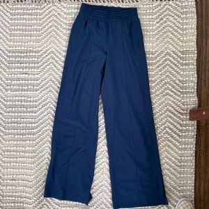 LULULEMON WIDE LEG PANT